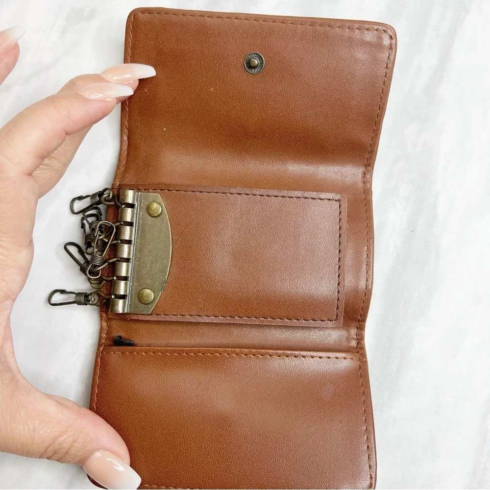 Guess Vintage Key Holder